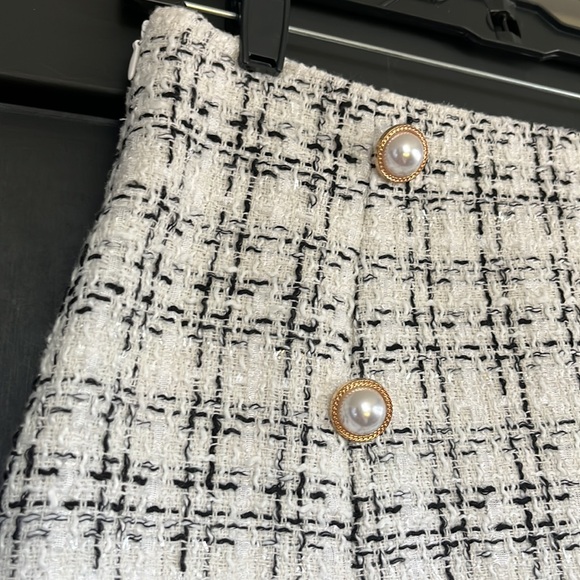 High Waist Tweed Plaid Mini Skirt - Picture 7 of 16